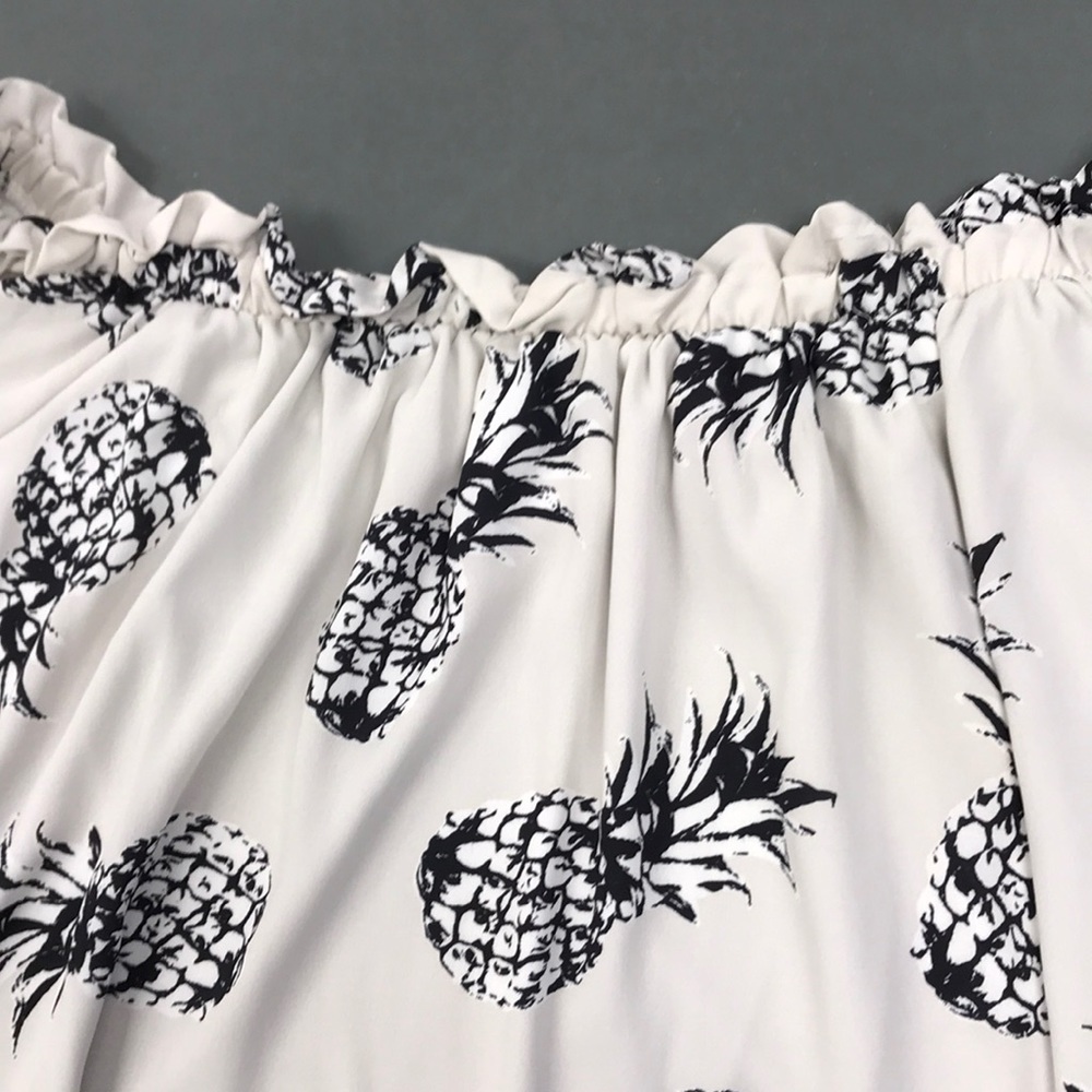 Pineapple Print Off Shoulder Blouse - Picture 4 of 12